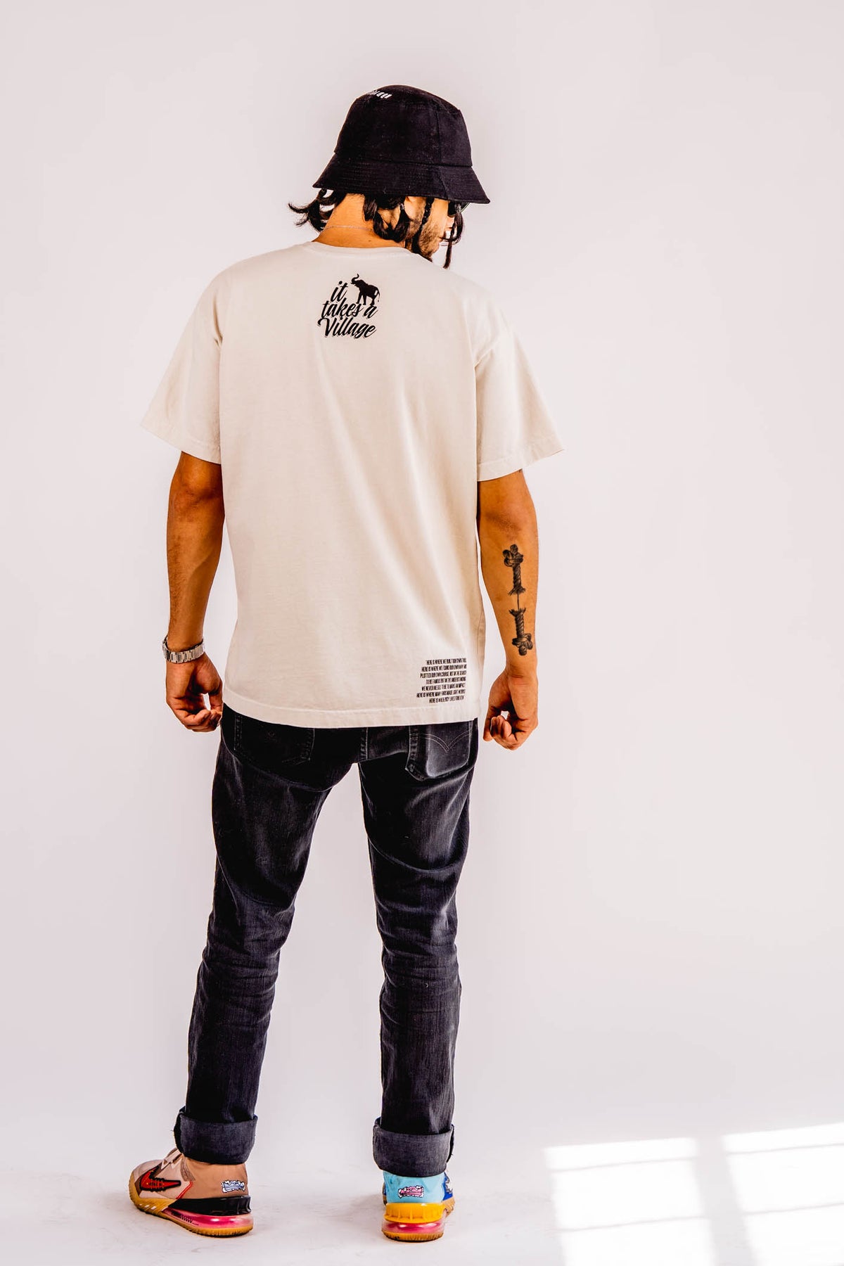 the BODY TEE in BONE
